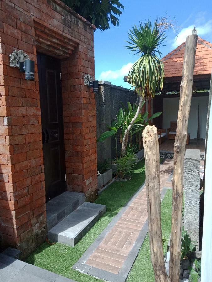 D'puja And Privatunterkunft